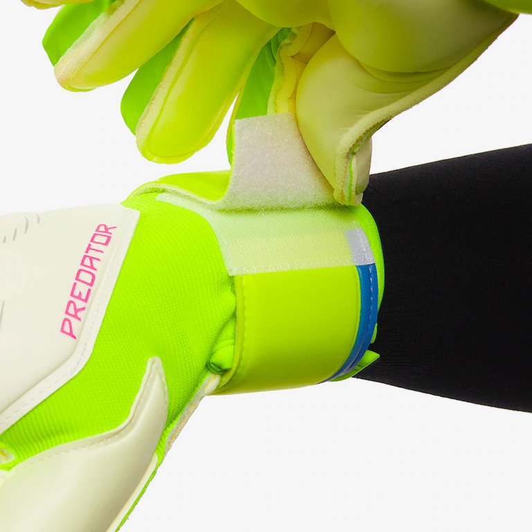 Brankářské rukavice adidas Predator Match Fingersave GK Gloves bílá/neo žlutá