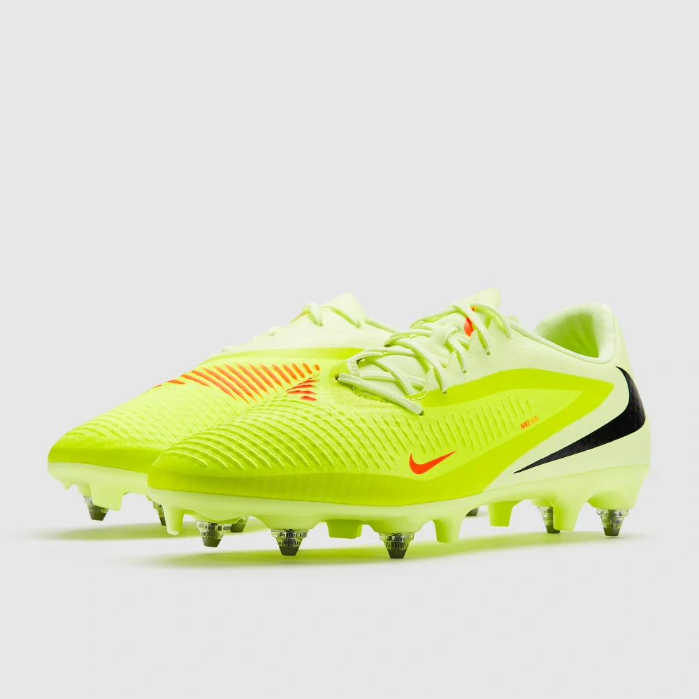Kopačky Nike Phantom 6 Academy SG-PRO žlutá