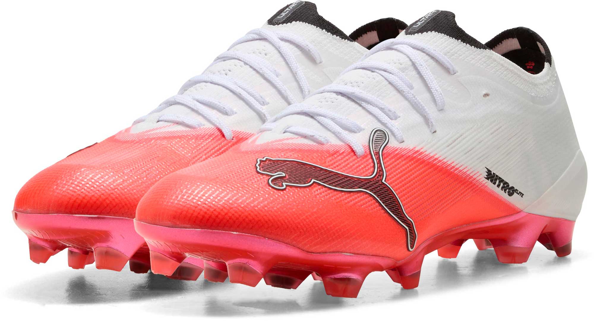 Kopačky Puma Ultra Nitro 7 Ultimate FG bílá/růžová