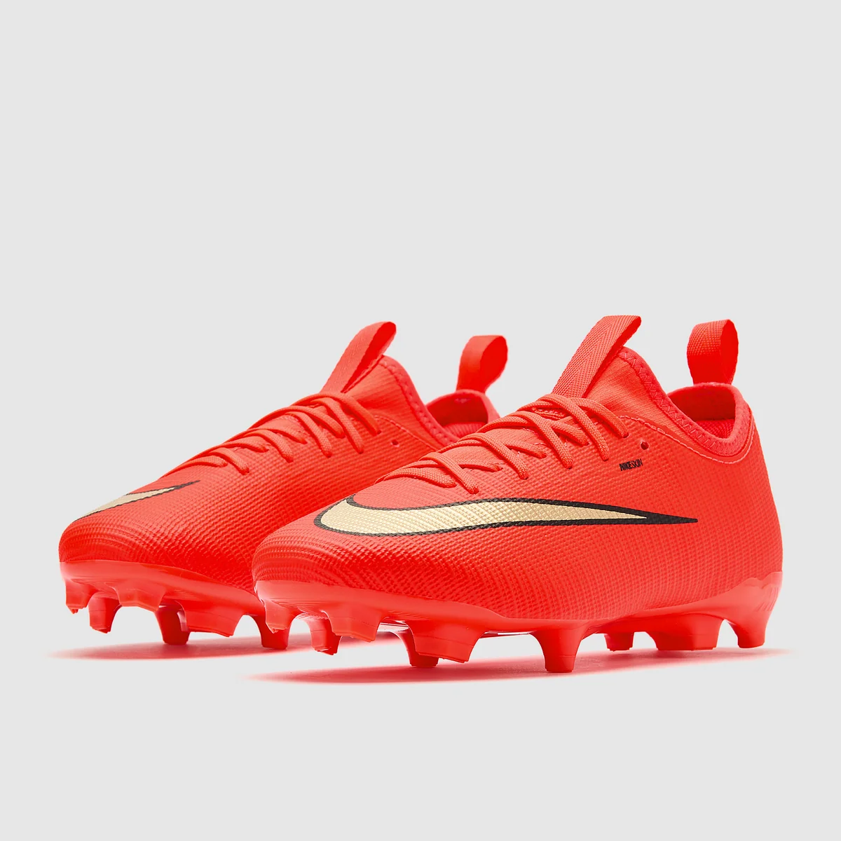 Dětské kopačky Nike Vapor 17 Academy FG/MG červená/zlatá