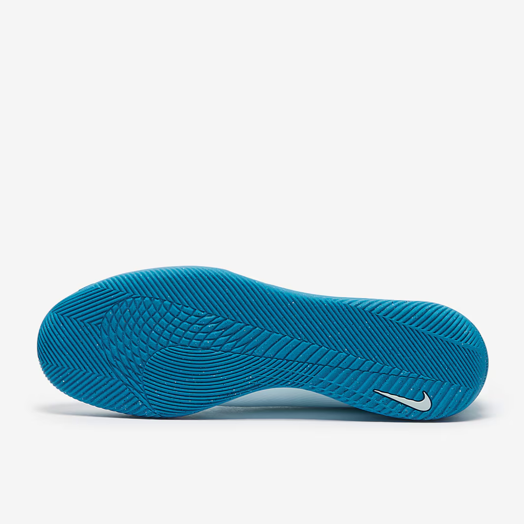 Sálovky Nike Air Zoom Mercurial Vapor 16 Club IC modrá
