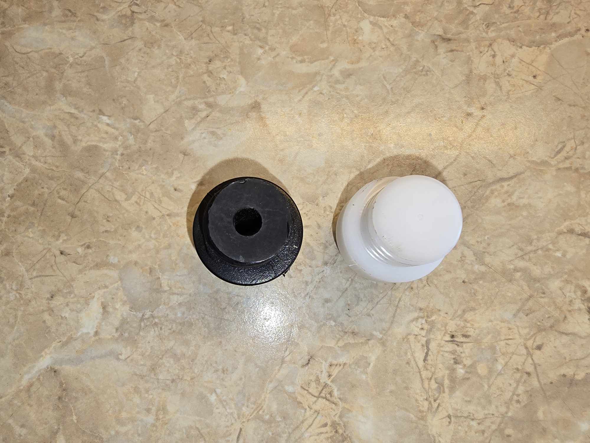 Náhradní přechodka k rohovému kloubovému praporku Merco