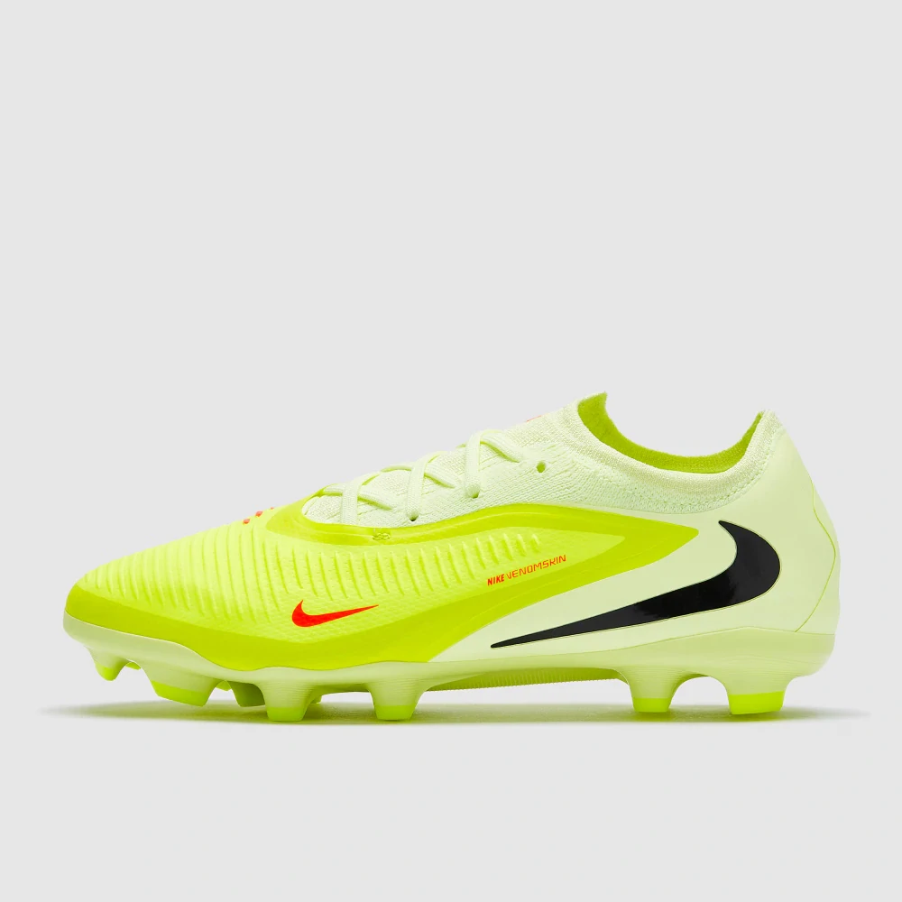 Dětské kopačky Nike Phantom 6 Low Pro FG/MG žlutá