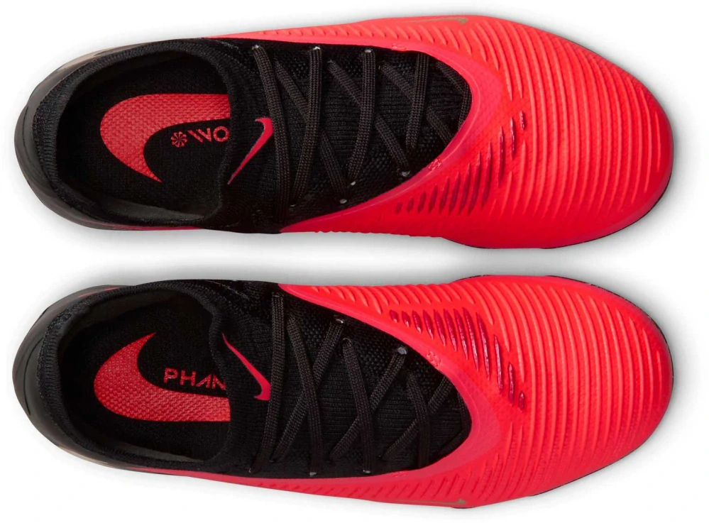 Dětské kopačky Nike JR Phantom 6 Low Pro FG/MG červená/černá