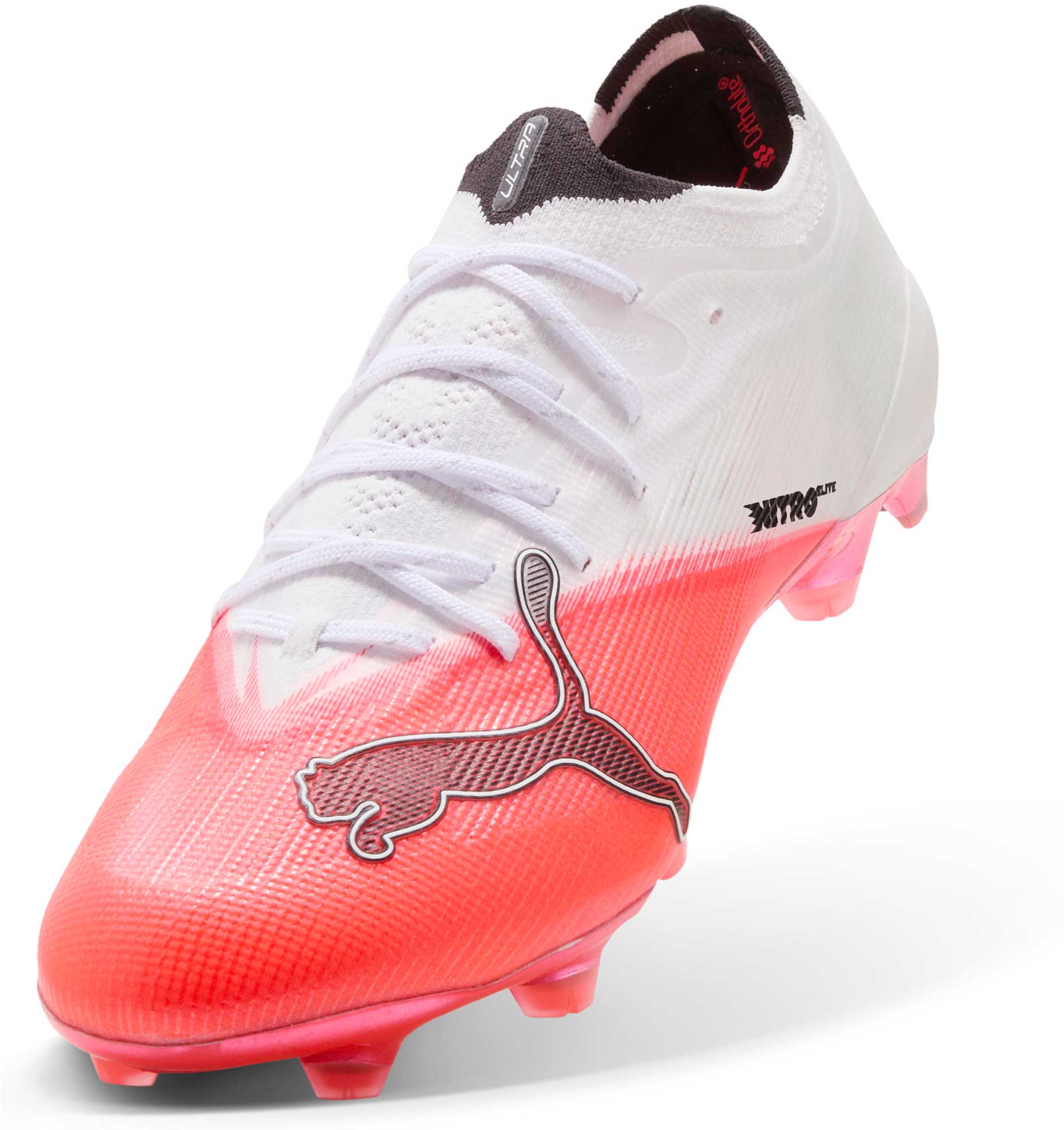 Kopačky Puma Ultra Nitro 7 Ultimate FG bílá/růžová