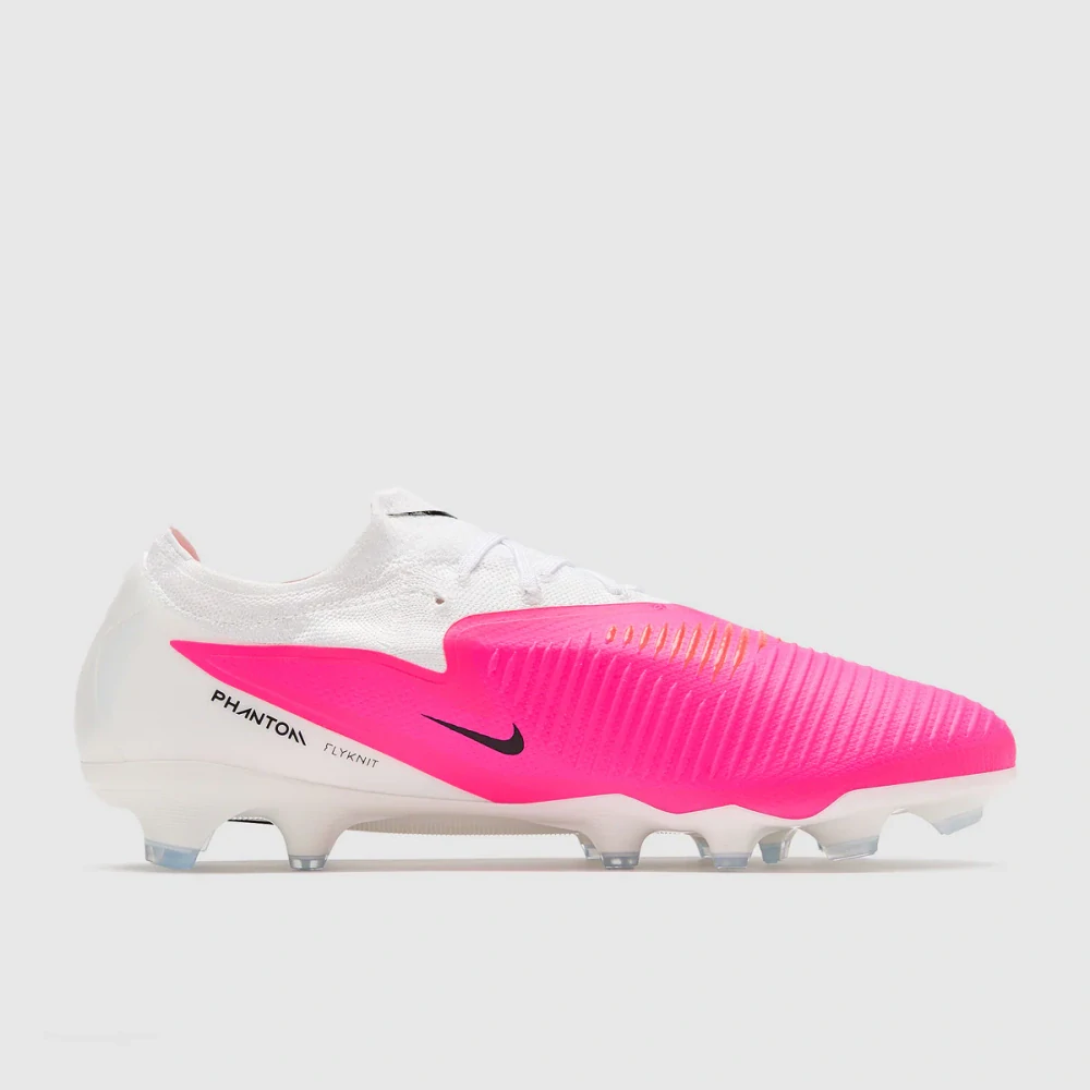 Kopačky Nike Phantom 6 Low Pro FG růžová/bílá