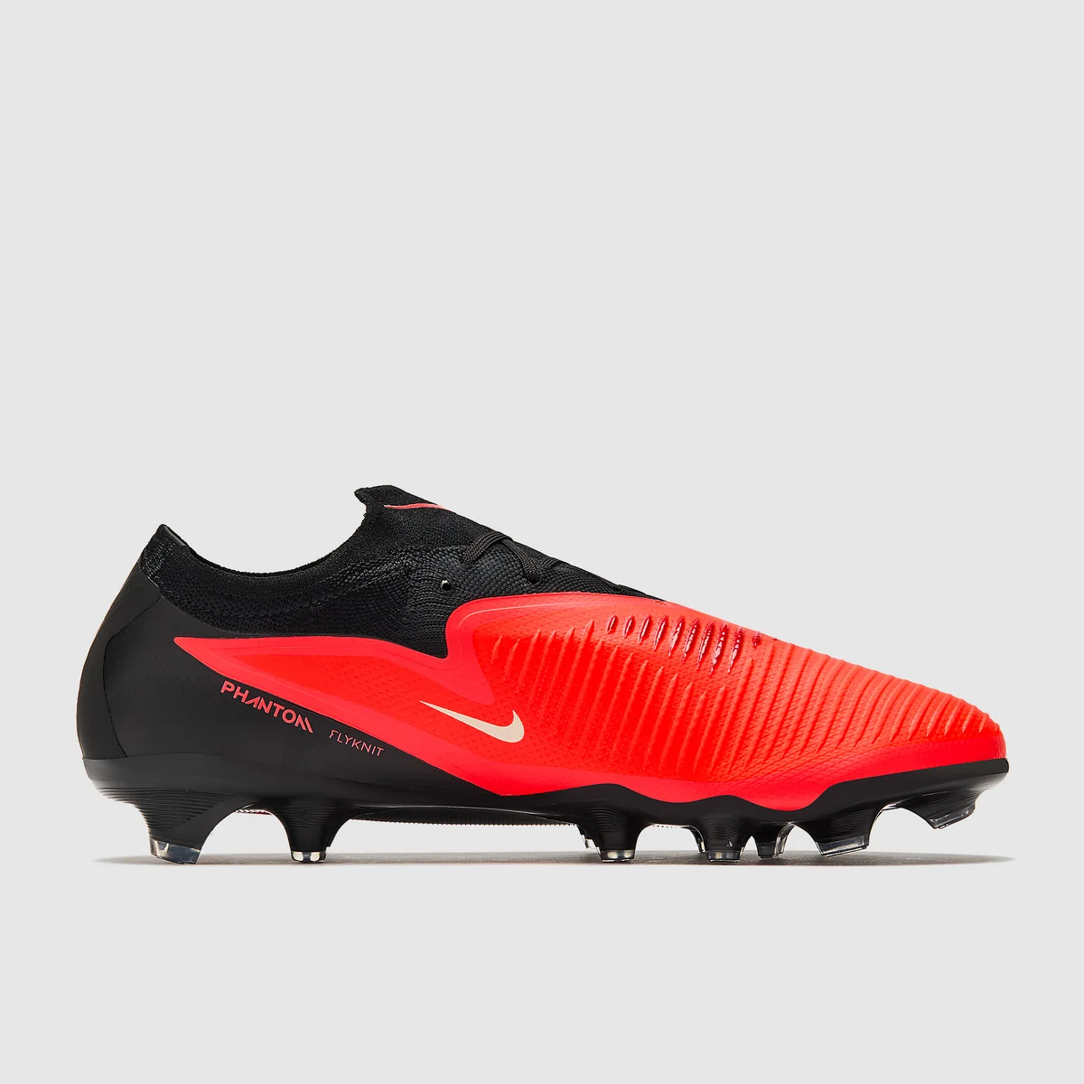 Kopačky Nike Phantom 6 Pro Low FG černá/červená
