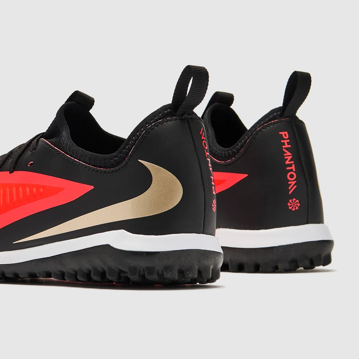 Dětské turfy Nike Phantom 6 červená/černá