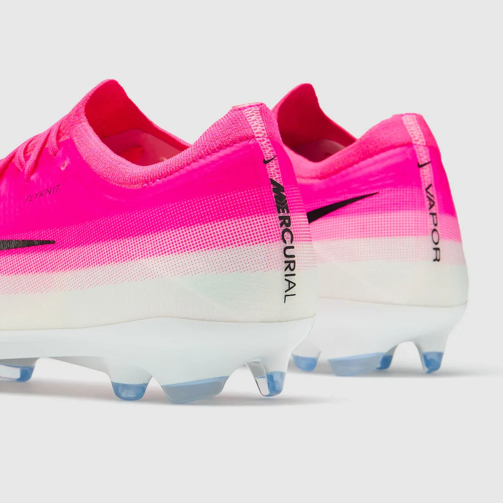 Kopačky Nike Mercurial Vapor XVII Pro FG růžová/bílá