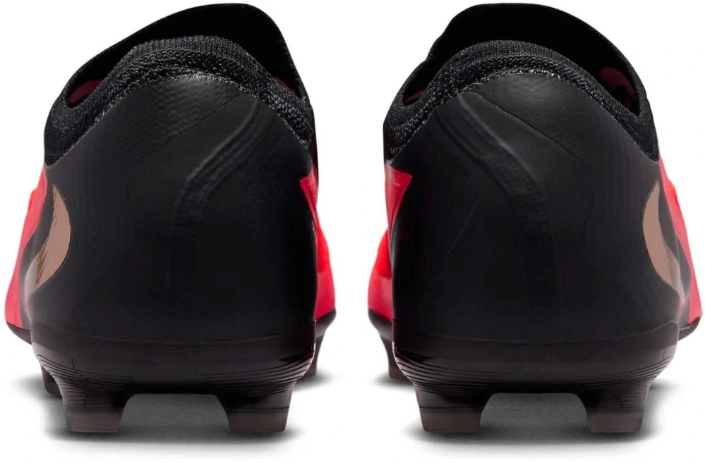 Dětské kopačky Nike JR Phantom 6 Low Pro FG/MG červená/černá