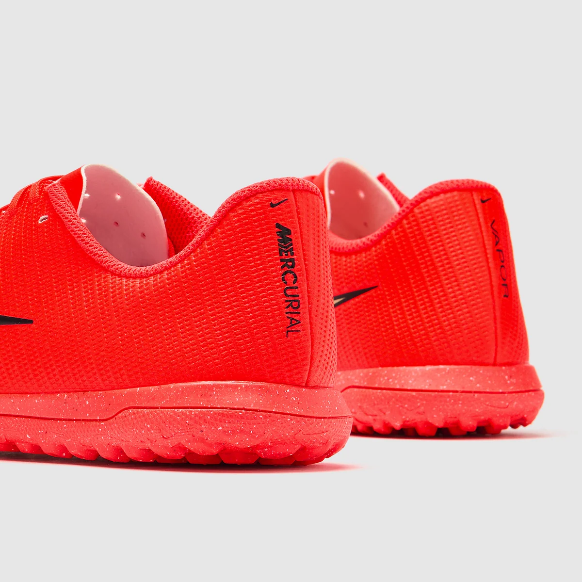 Dětské turfy Nike Mercurial Vapor XVII Club TF červená