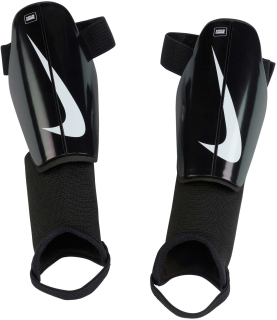Fotbalové chrániče Nike Charge černá/bílá